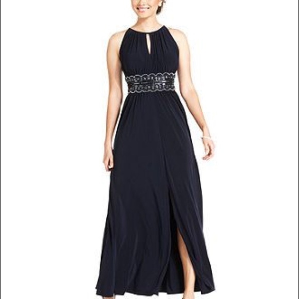 PETITE EMERALD GREEN SLEEVELESS PROM DRESS